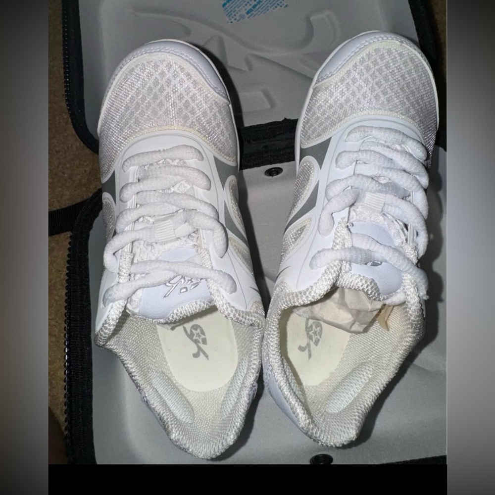 CHEER SHOES GK SPOTLIGHT SHOE WHITE 12Y